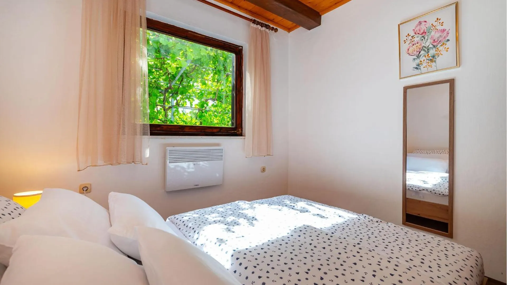 2 Bedroom Lovely Apartment In Krusevo