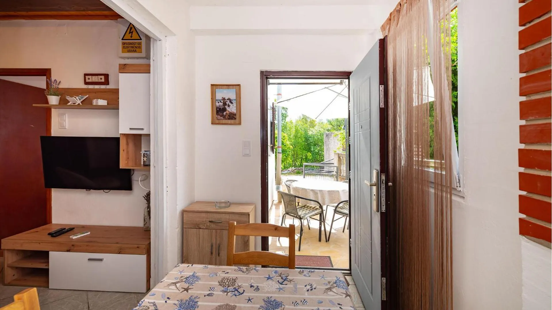 2 Bedroom Lovely Apartment In Krusevo