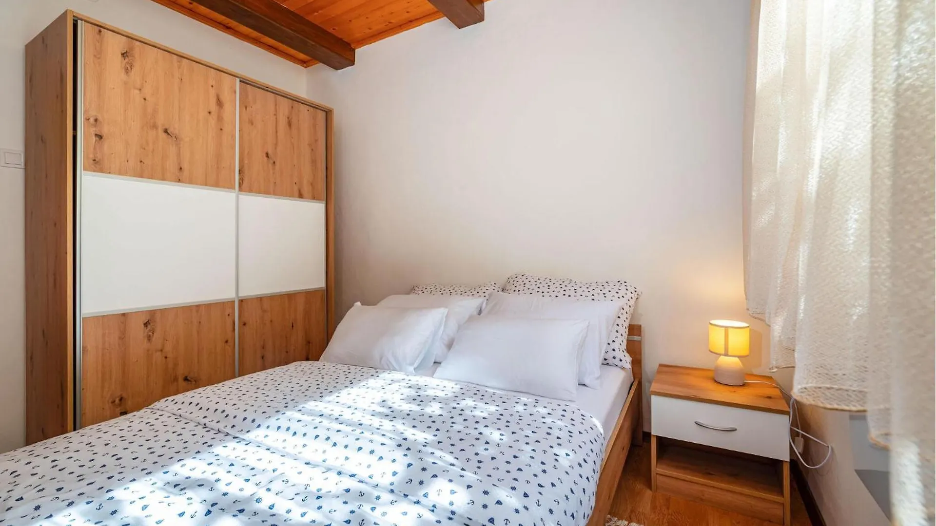 2 Bedroom Lovely Apartment In Krusevo